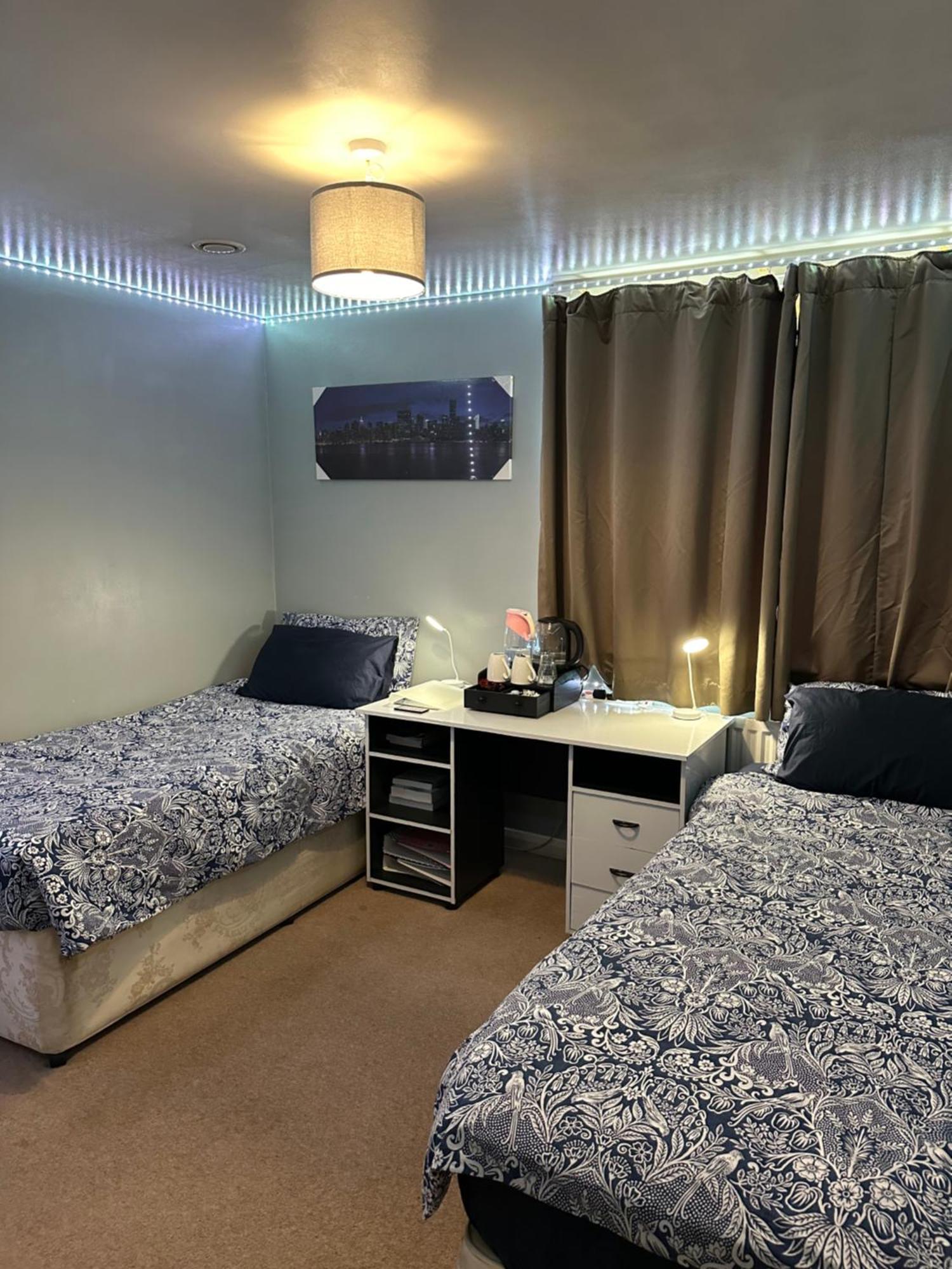 Apartmán London Gateway Get-Away Hounslow Exteriér fotografie